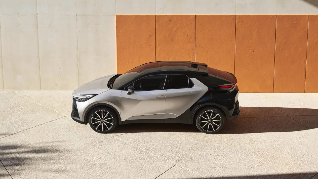 Toyota C-HR (druga generacija, 2023+), bočni profil