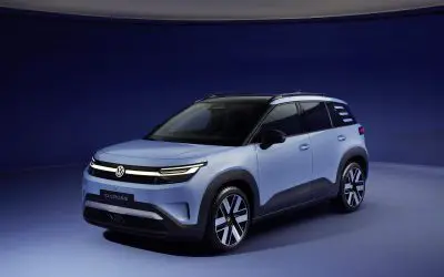 Volkswagen ID. Cross, prednja bočna strana, studijski snimak