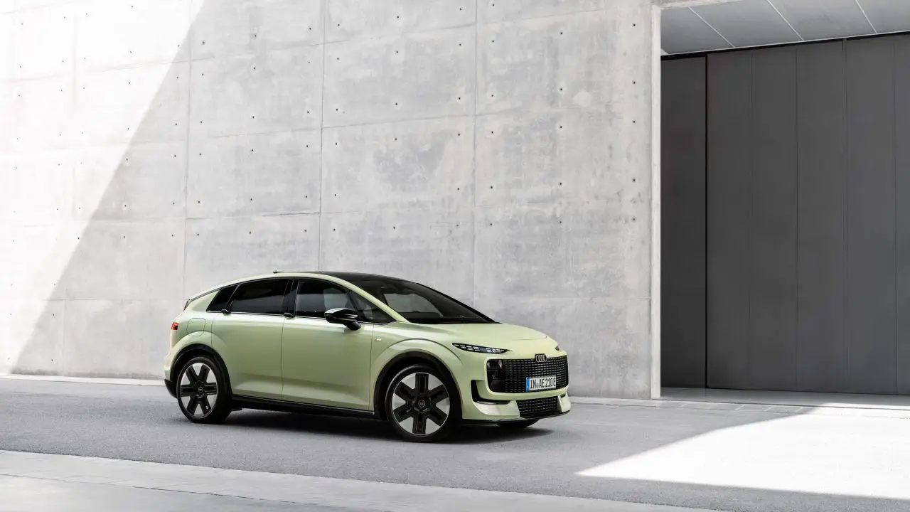 Audi A2 e-tron koncept (2026), prednja bočna strana, boja pistachio green
