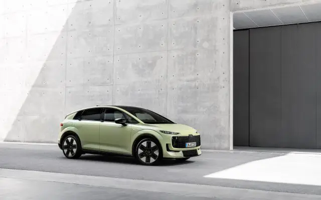 Audi A2 e-tron koncept (2026), prednja bočna strana, boja pistachio green
