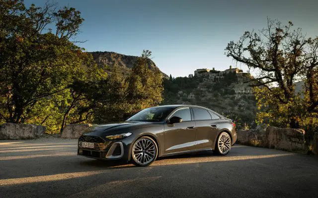 Audi A5 Sedan (aktuelna generacija), prednja bočna strana, statični snimak
