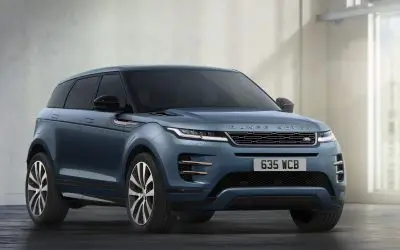 Range Rover Evoque, plavi, pogled na prednji deo i masku hladnjaka