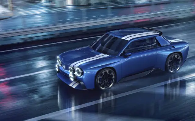 Renault 8 Gordini koncept (2026) u plavoj boji sa belim Gordini prugama
