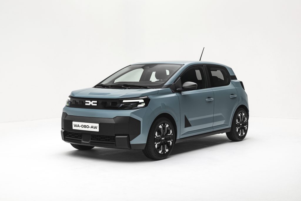 Nova Dacia Spring, pogled iz prednjeg ugla, studijska fotografija