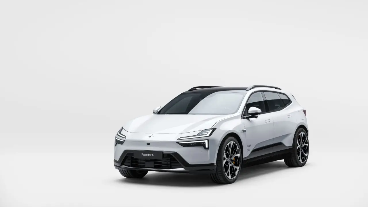 Polestar 4, električni SUV kupe, prednji ugao